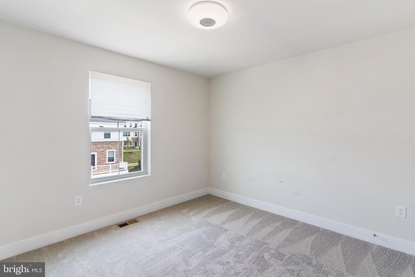 4133 Skipton Pl Property Photo 24