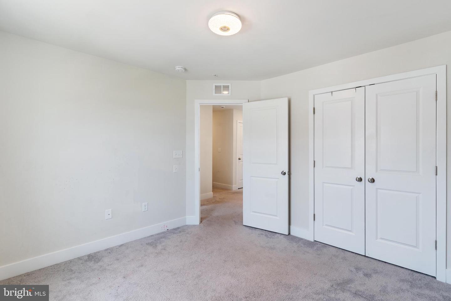 4133 Skipton Pl Property Photo 27