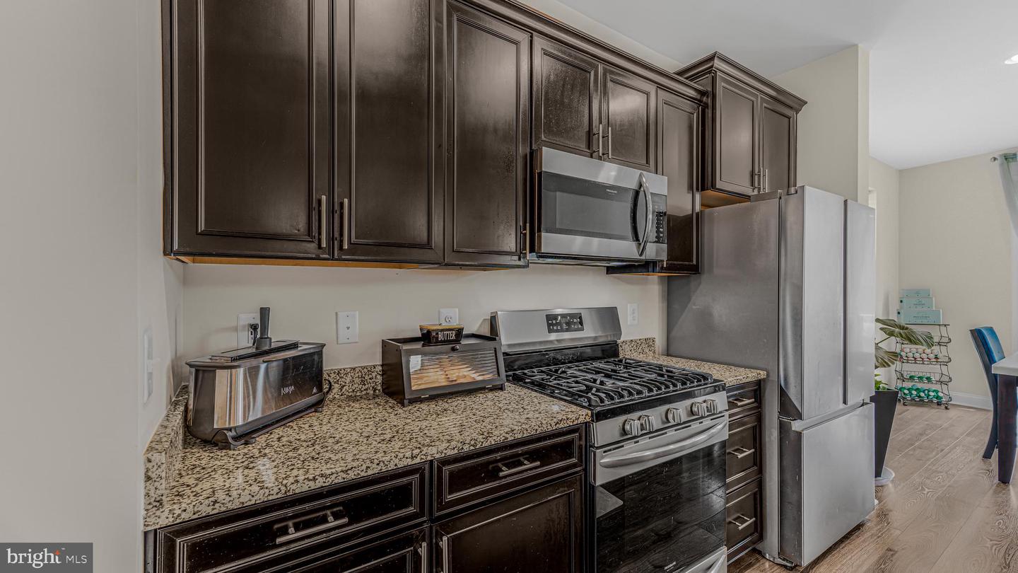 5524 Wordsworth Pl Property Photo 15