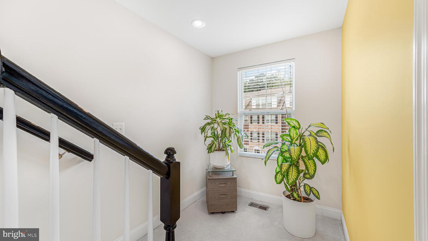 5524 Wordsworth Pl Property Photo 30