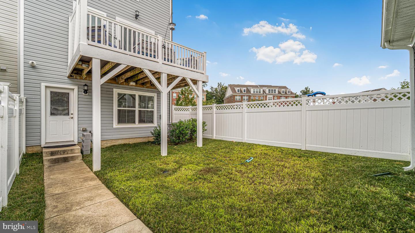 5524 Wordsworth Pl Property Photo 40