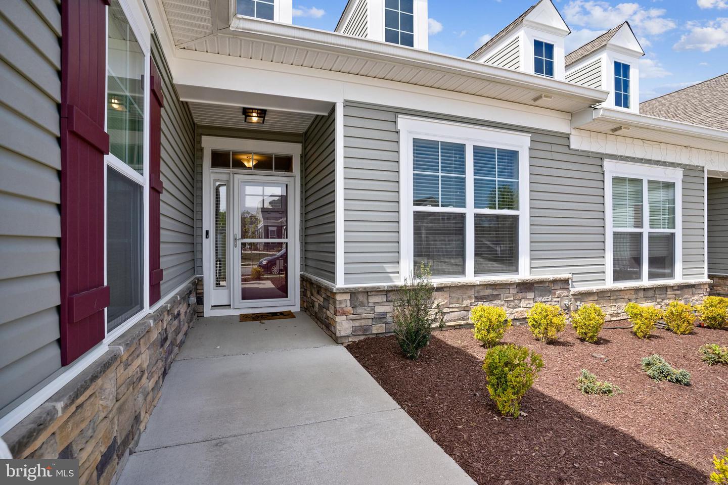 100 Camden Cir Property Photo 13