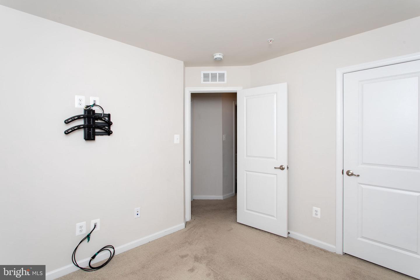 99 Caswell Dr Property Photo 43