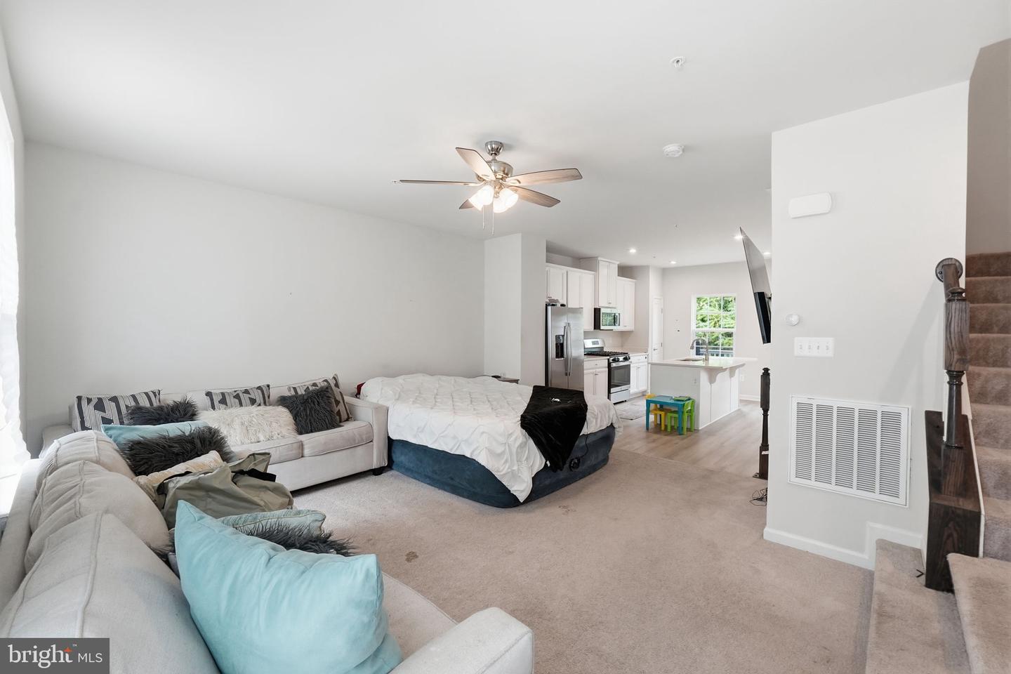 202 Chickaloon Pl Property Photo 6