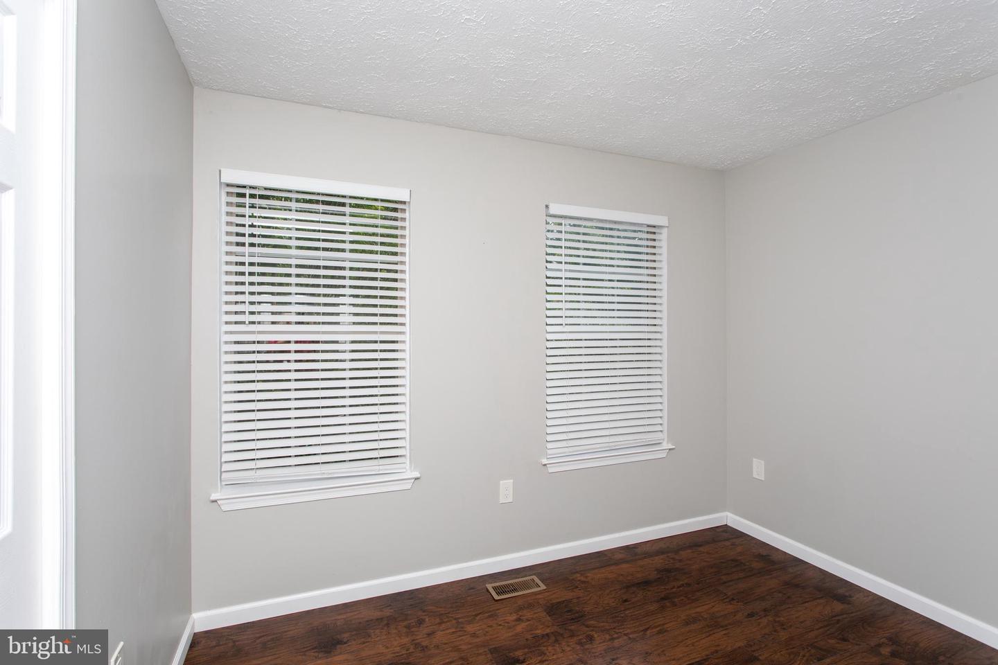 6428 Bear Ct Property Photo 20