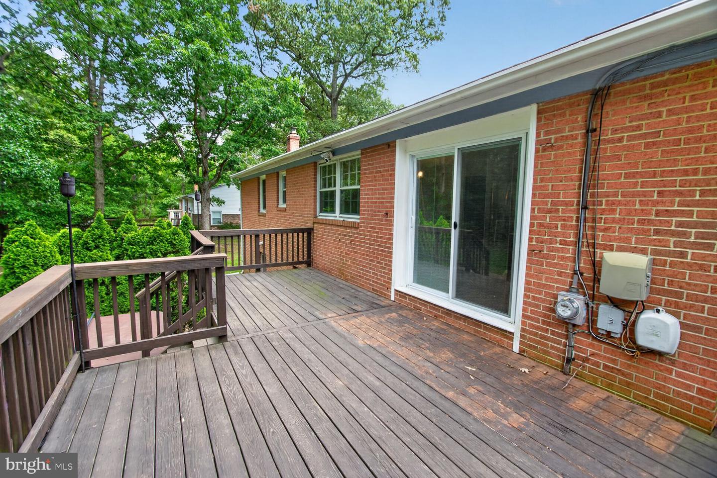 3637 Woodley Rd Property Photo 8