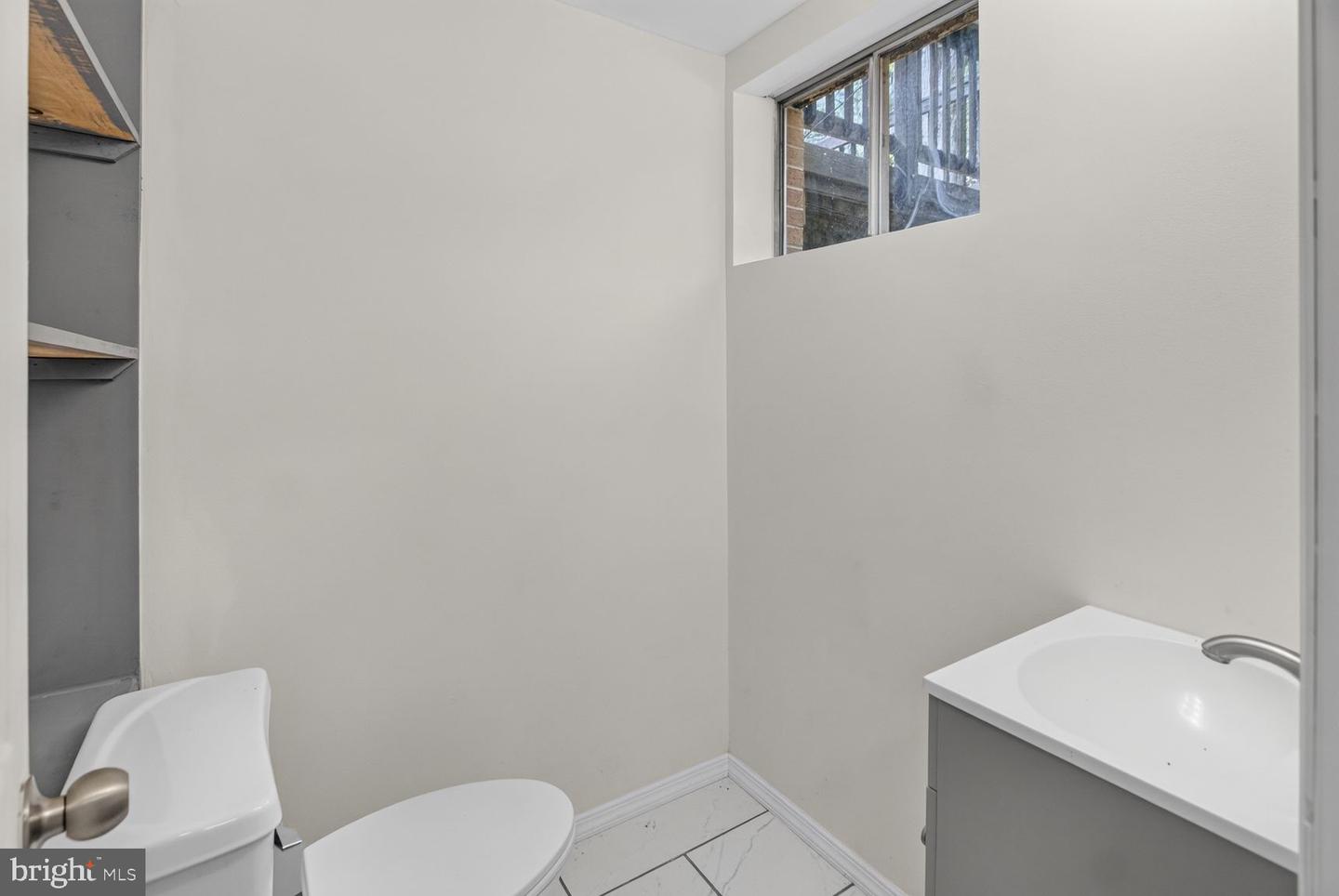 3637 Woodley Rd Property Photo 18