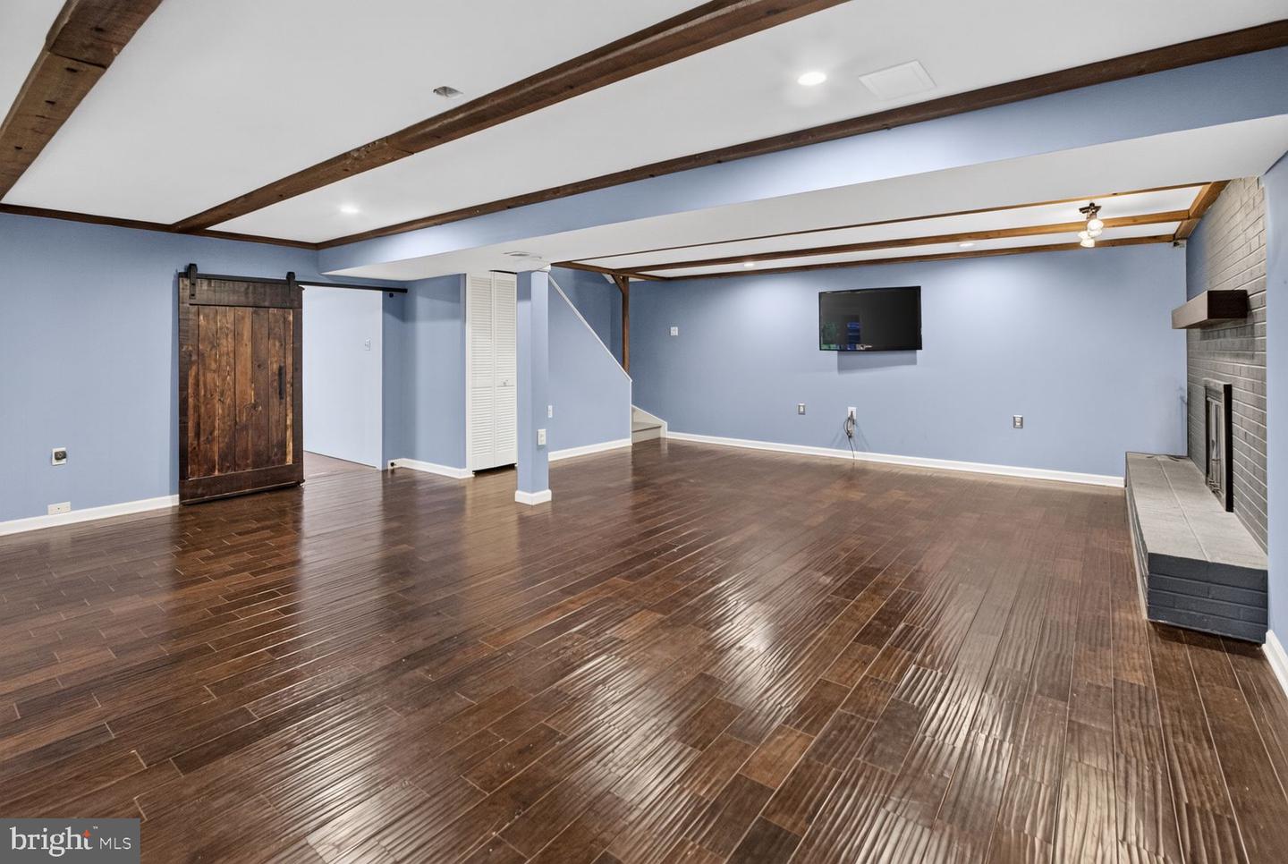 3637 Woodley Rd Property Photo 43