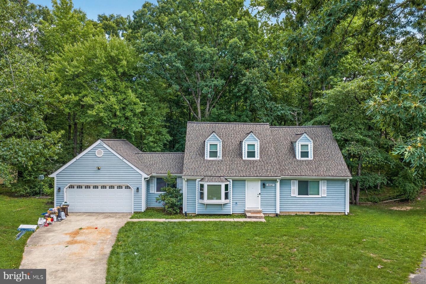 3047 Berkshire Ct Property Photo 1