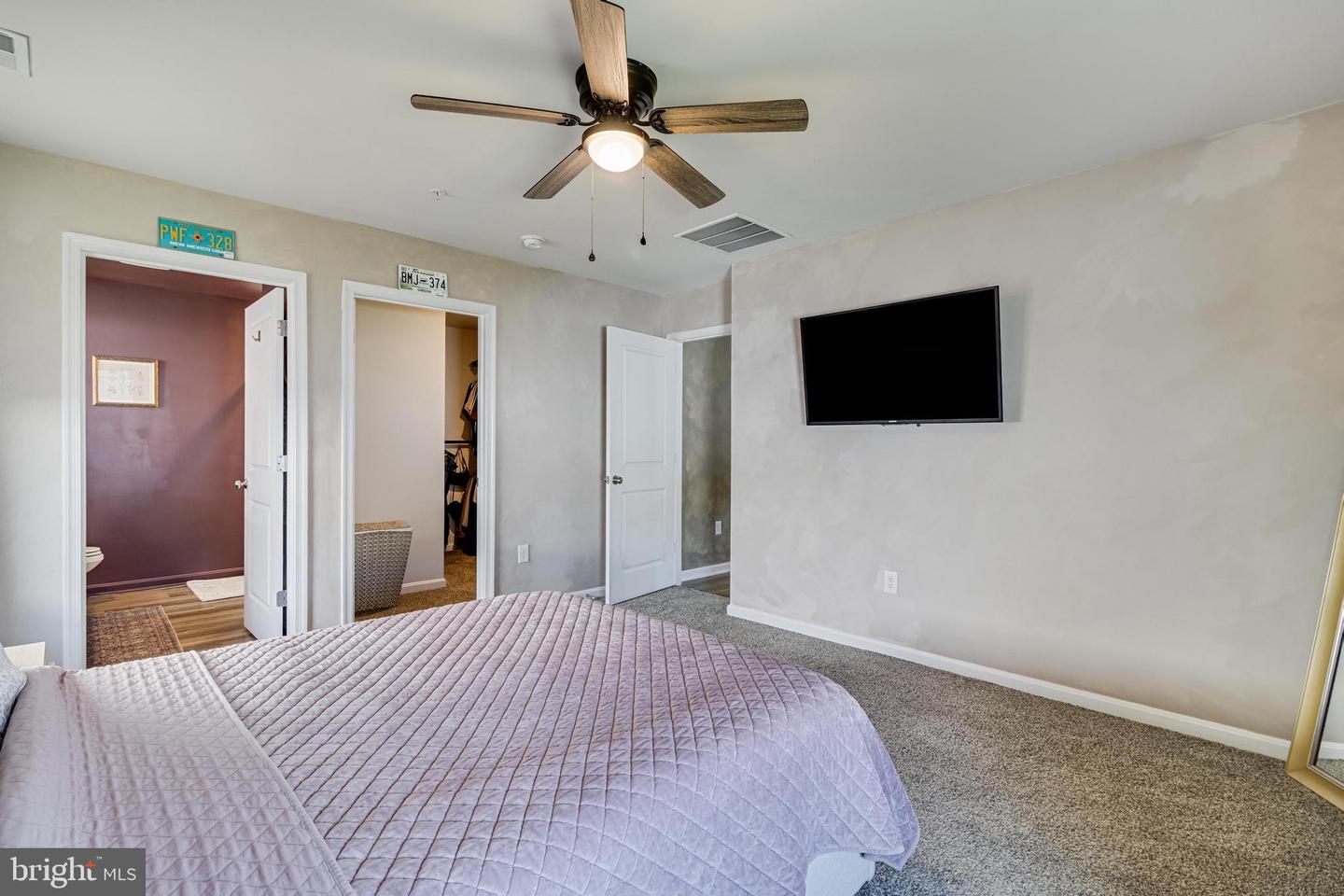 421 Mossy Grove Ln Property Photo 22