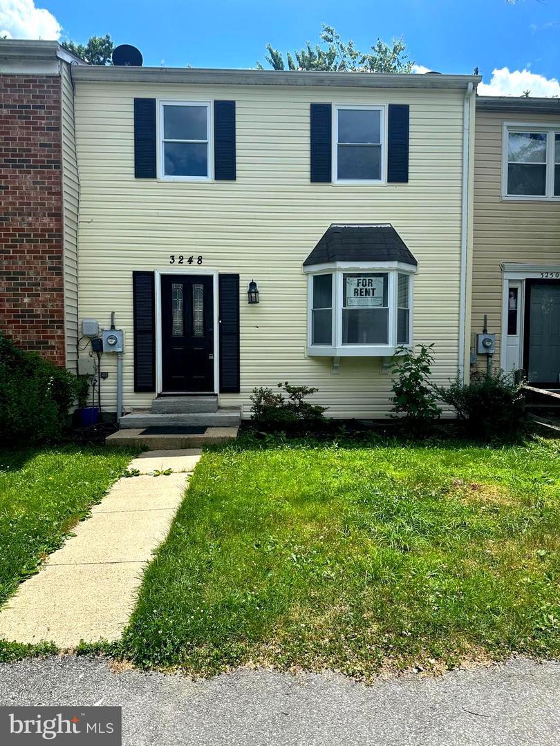 3248 Ryon Ct Property Photo 2