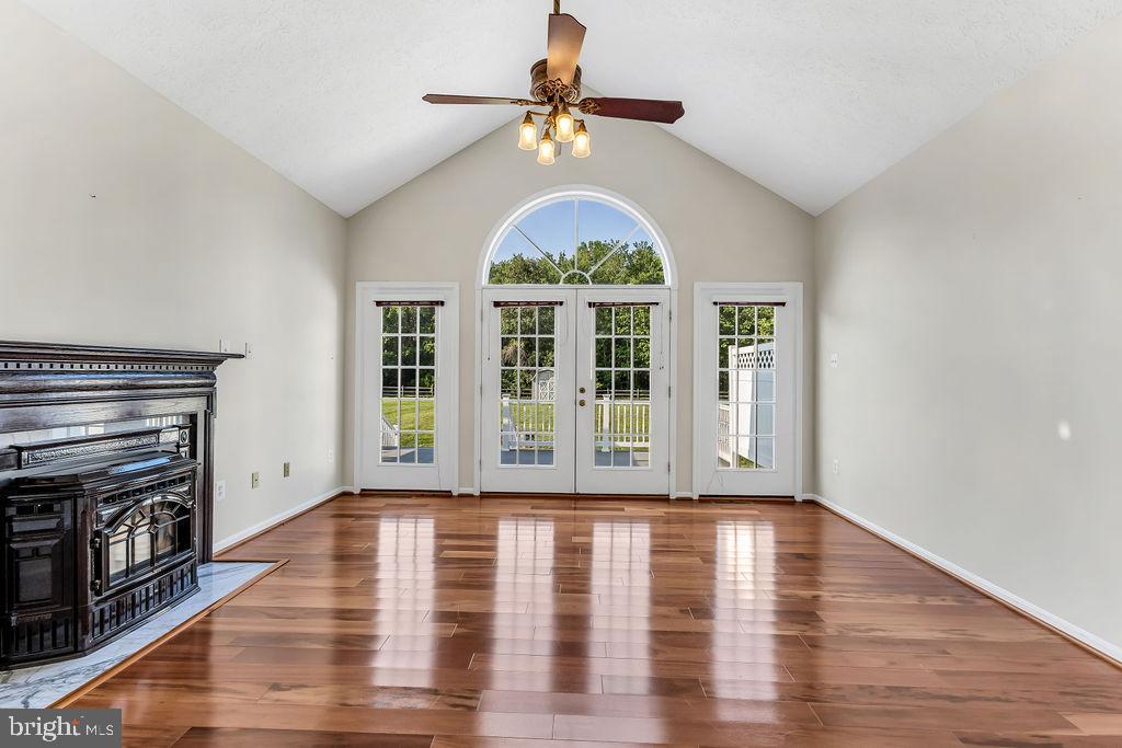 13100 Hillmeade Ct Property Photo 11