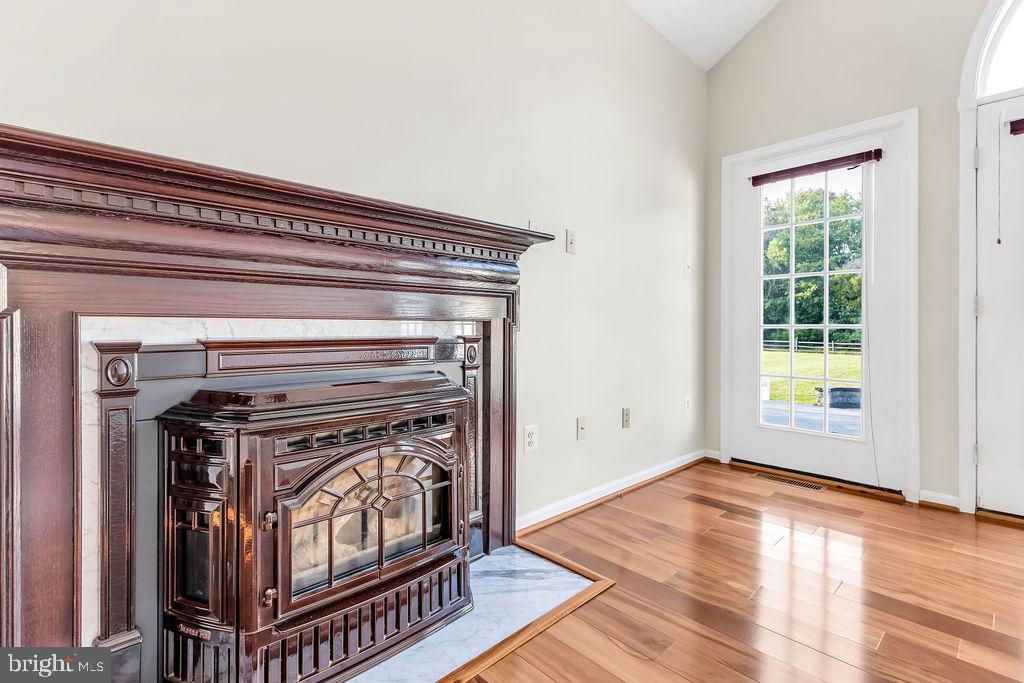 13100 Hillmeade Ct Property Photo 12