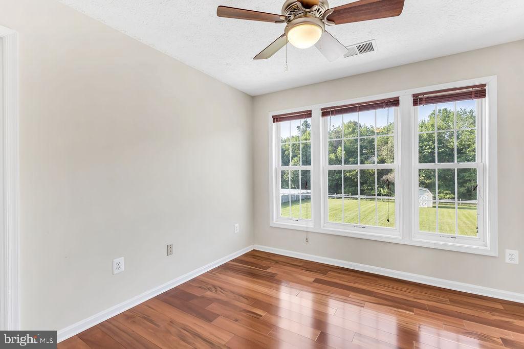 13100 Hillmeade Ct Property Photo 27