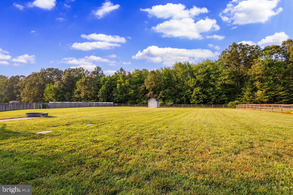 13100 Hillmeade Ct Property Photo 39