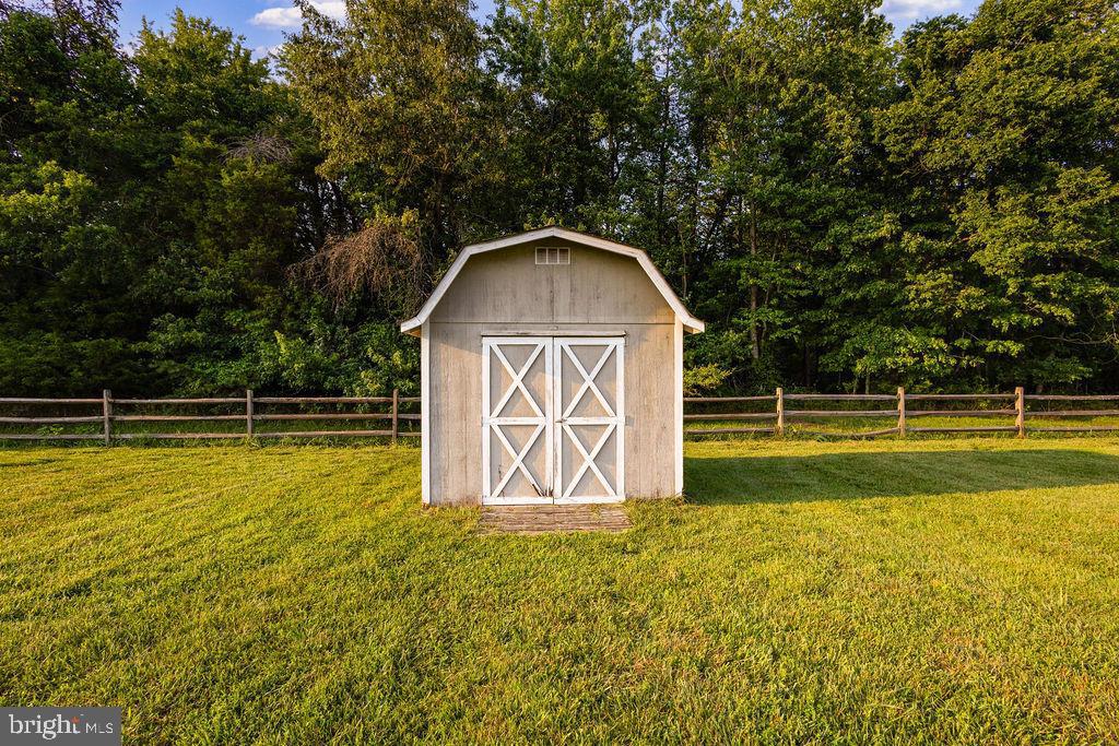 13100 Hillmeade Ct Property Photo 41
