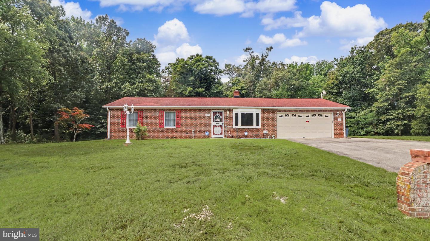 6875 MYERS DR