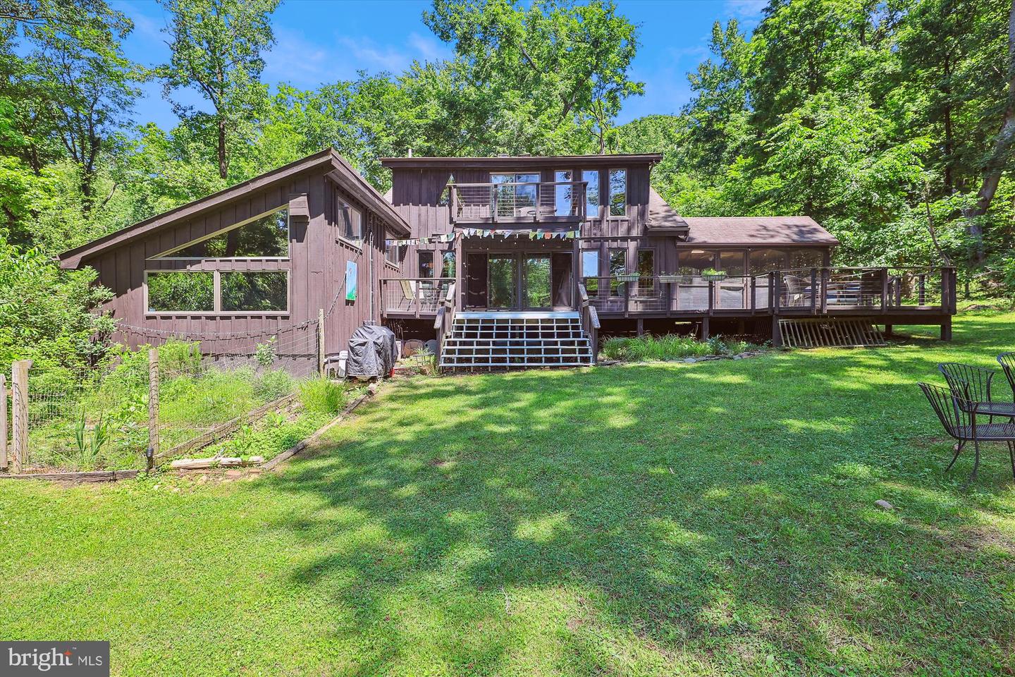 1290 OLD LANDING RD