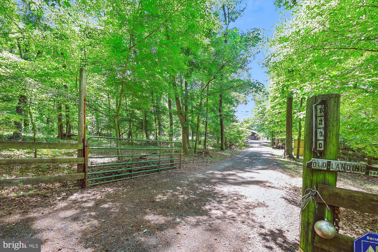 1290 Old Landing Rd Property Photo 28