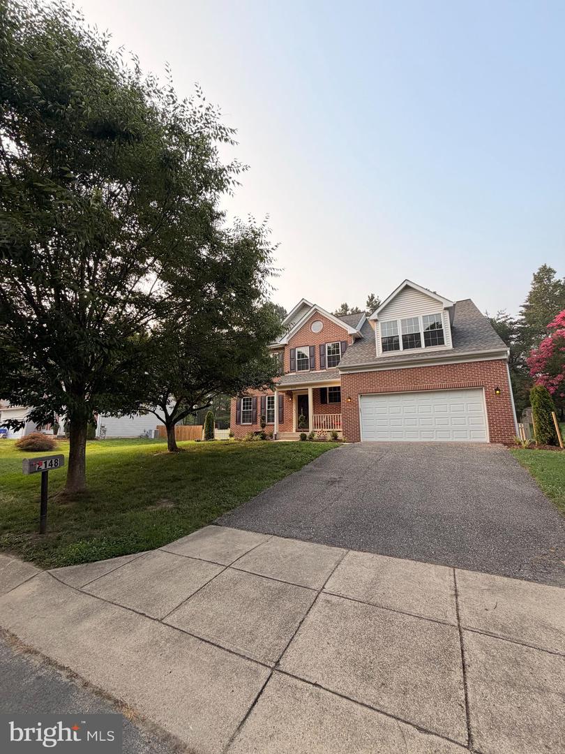 2148 CEDAR TREE LN