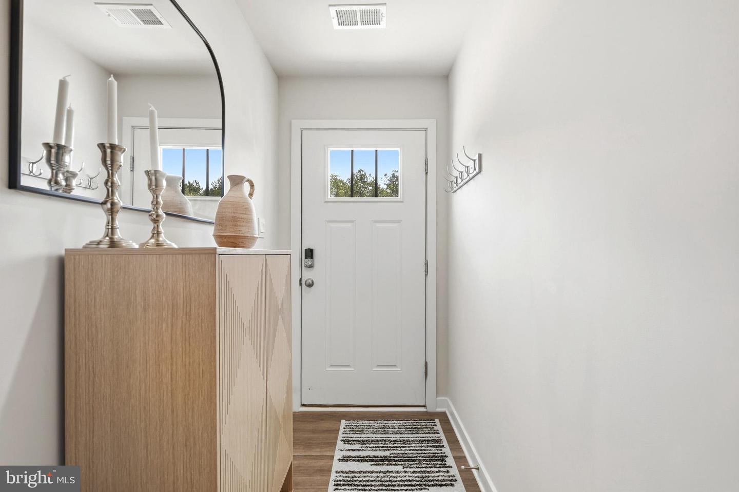 369 Soft Rush Ln Property Photo 4