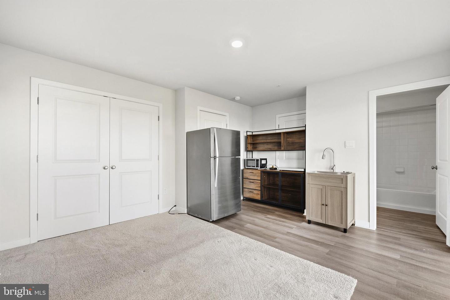 369 Soft Rush Ln Property Photo 6