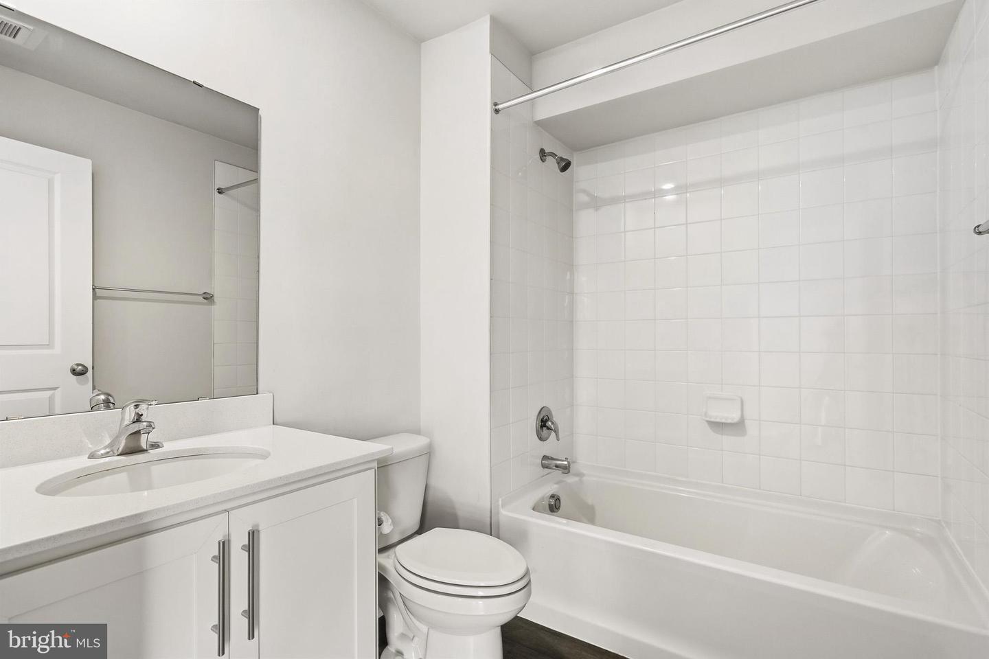 369 Soft Rush Ln Property Photo 8
