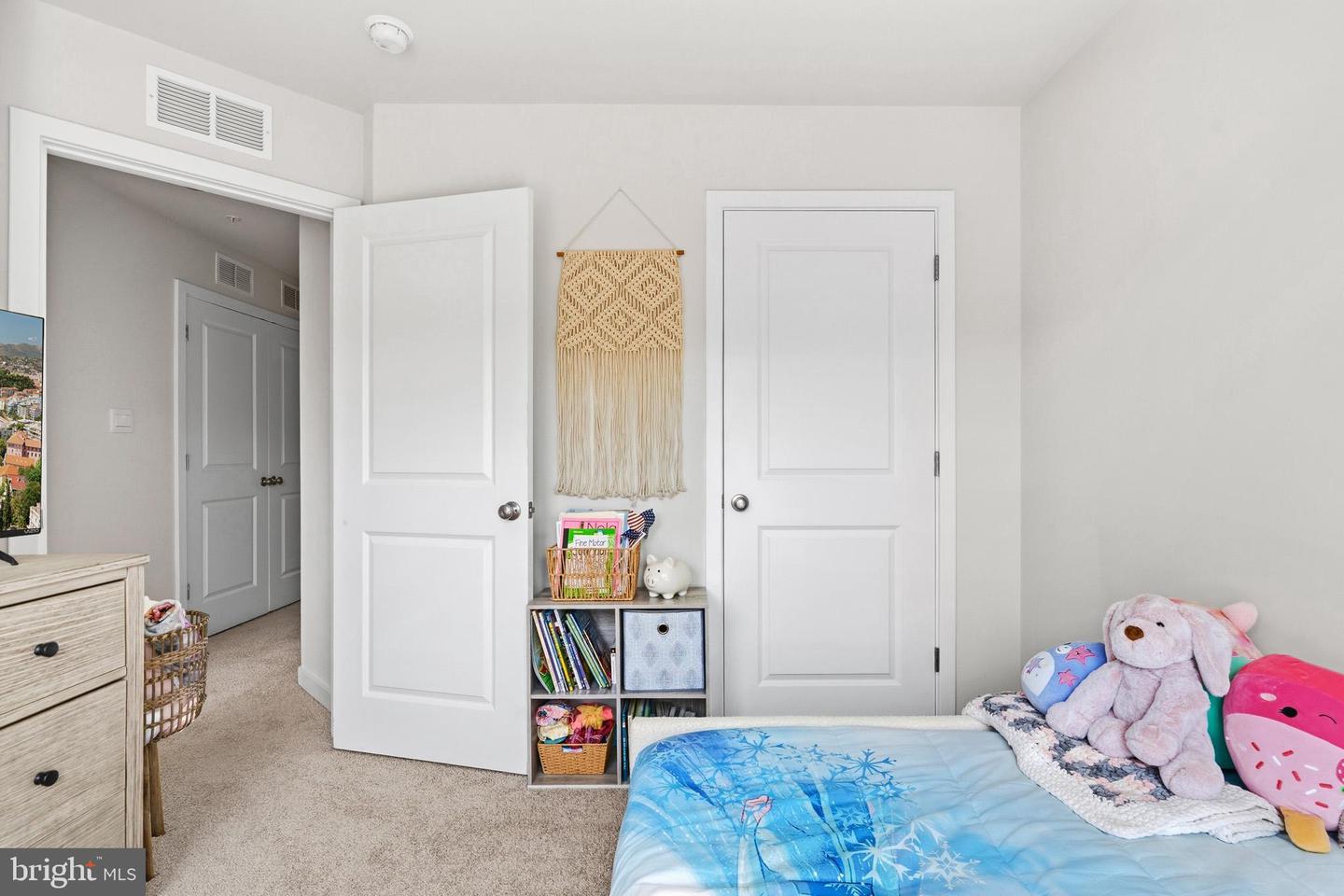 369 Soft Rush Ln Property Photo 25