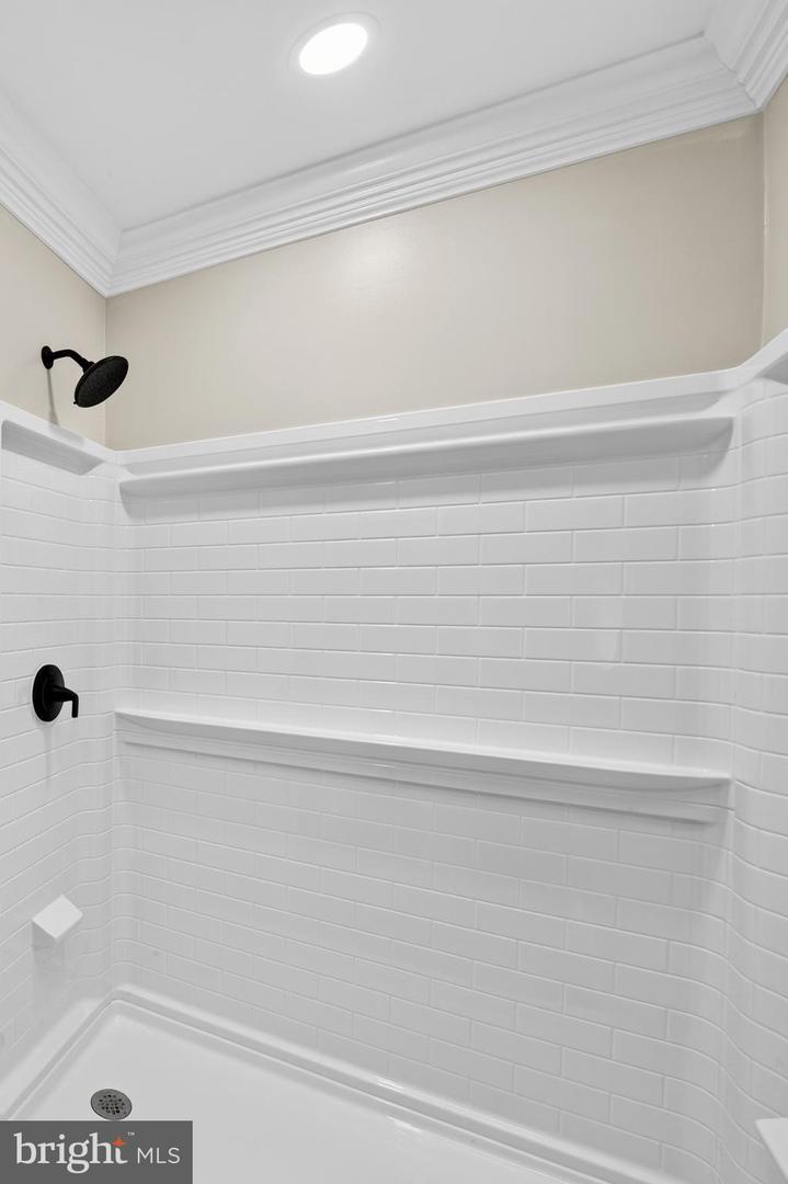 6116 Blue Whale Ct Property Photo 29