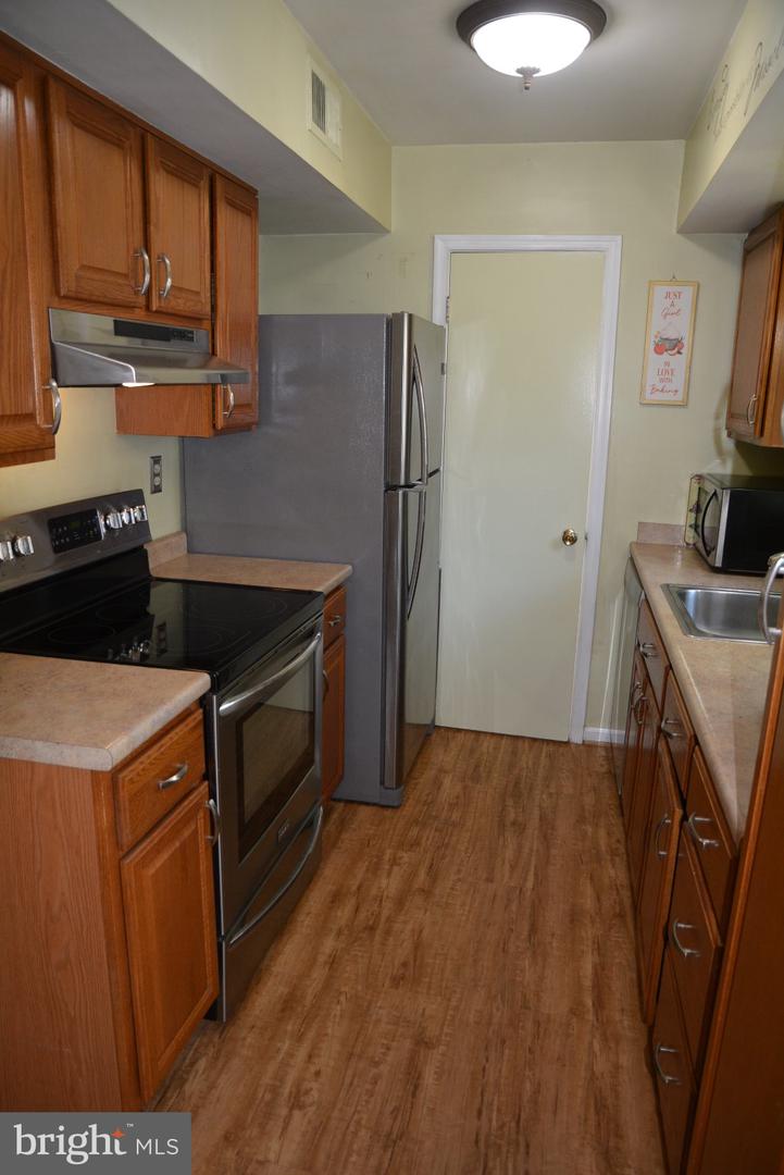 707 Barrington Dr Property Photo 13