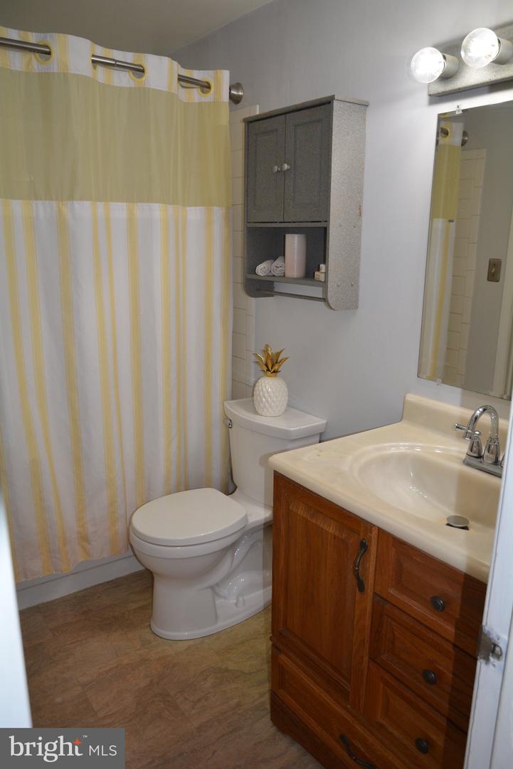 707 Barrington Dr Property Photo 23