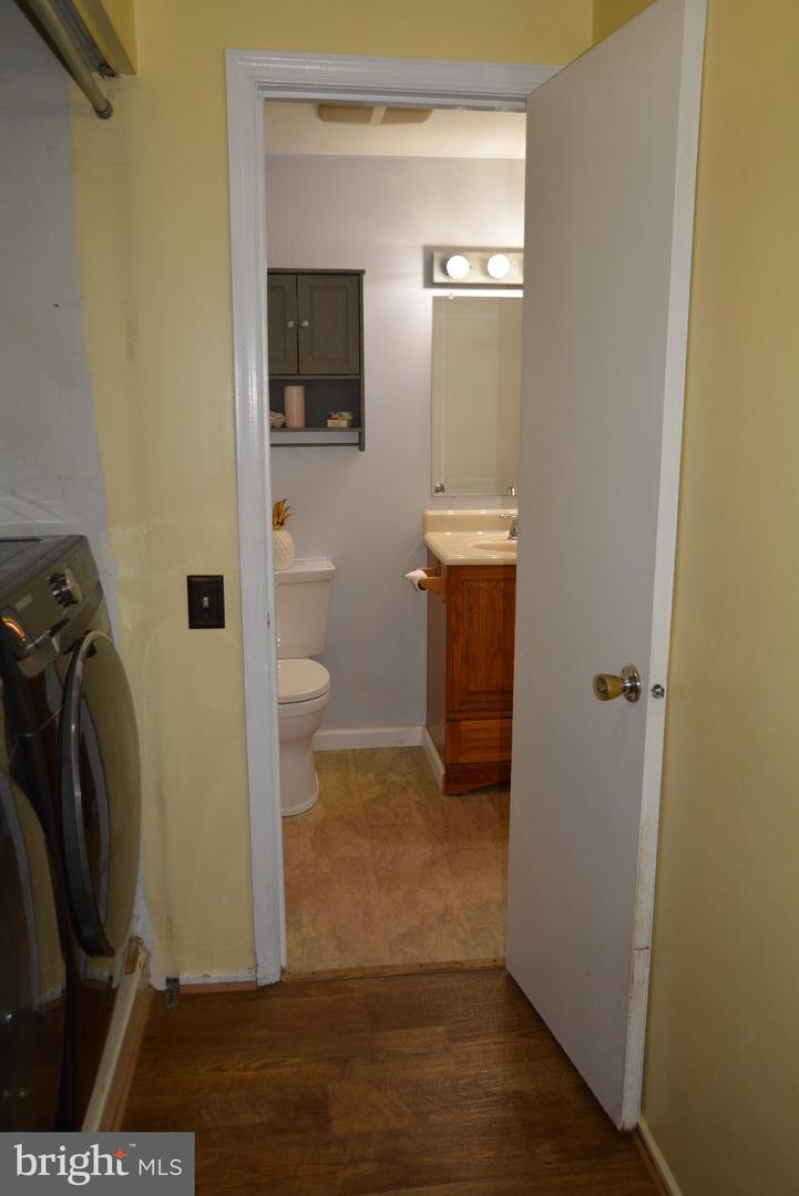707 Barrington Dr Property Photo 27