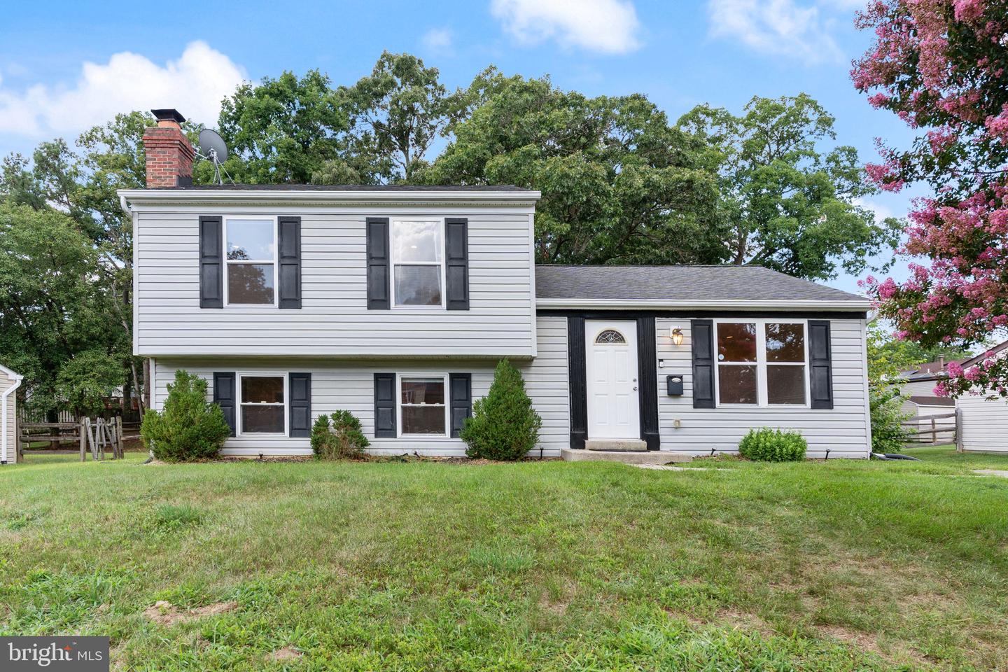 1204 Bannister Property Photo 1