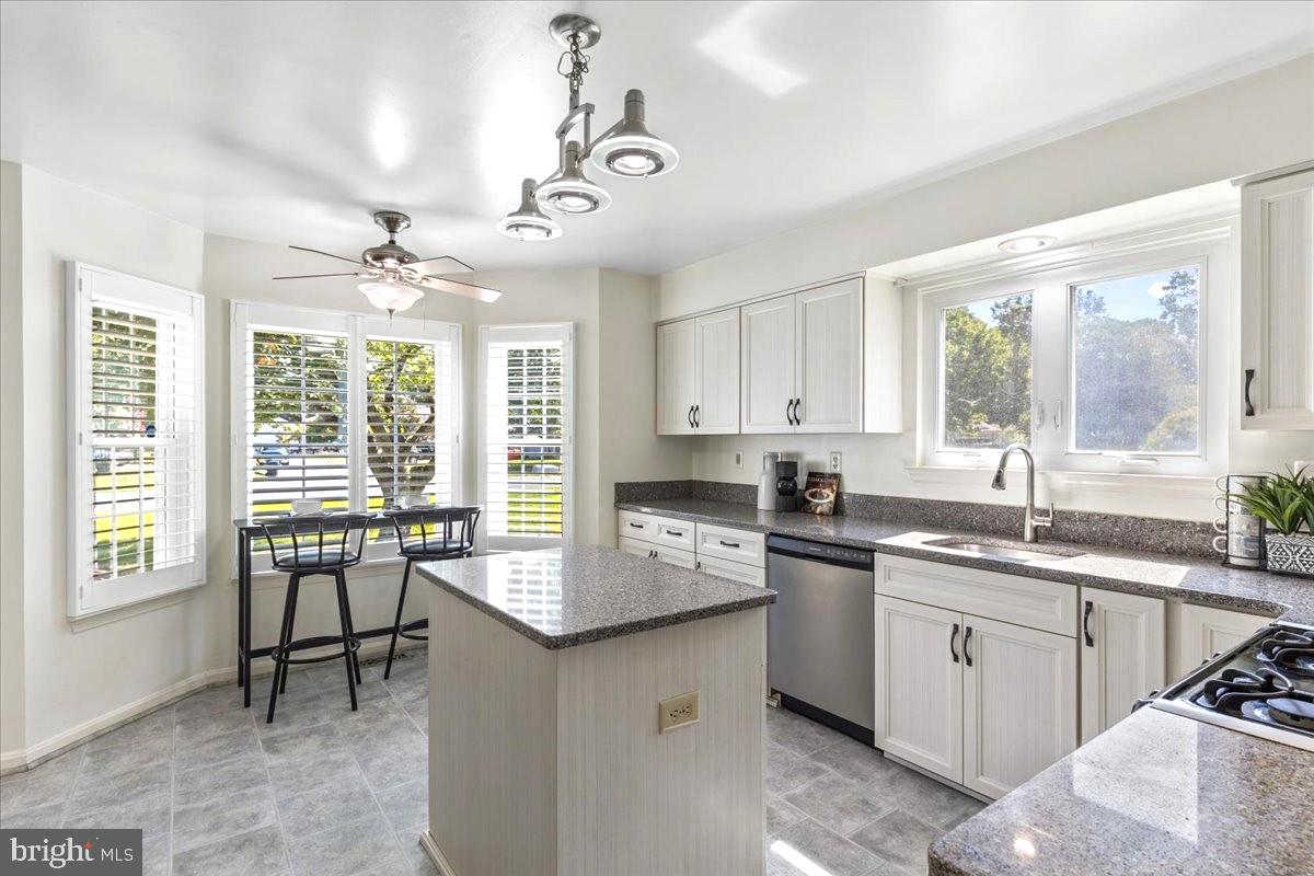 10605 Ashford Cir Property Photo 16