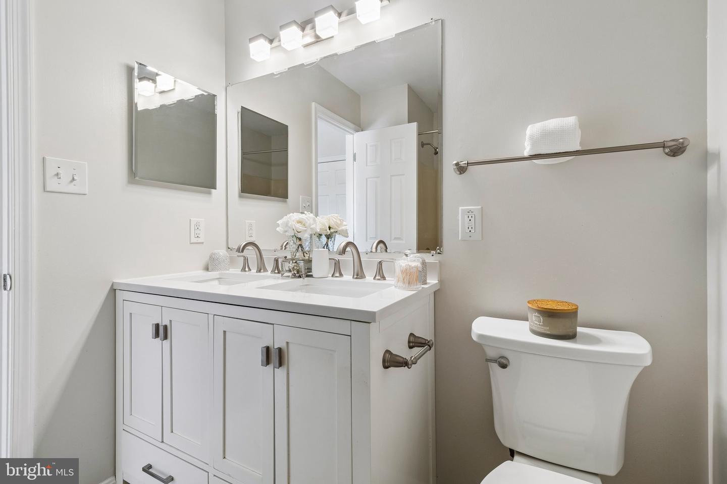 12572 Mirkwood Property Photo 17