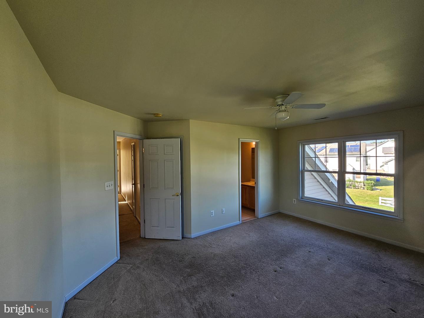 12132 Pawtuckett Ln Property Photo 20
