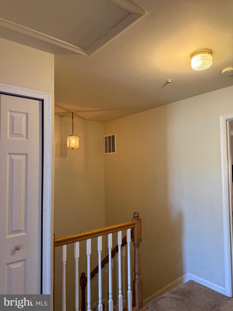2572 Enterprise Pl Property Photo 10