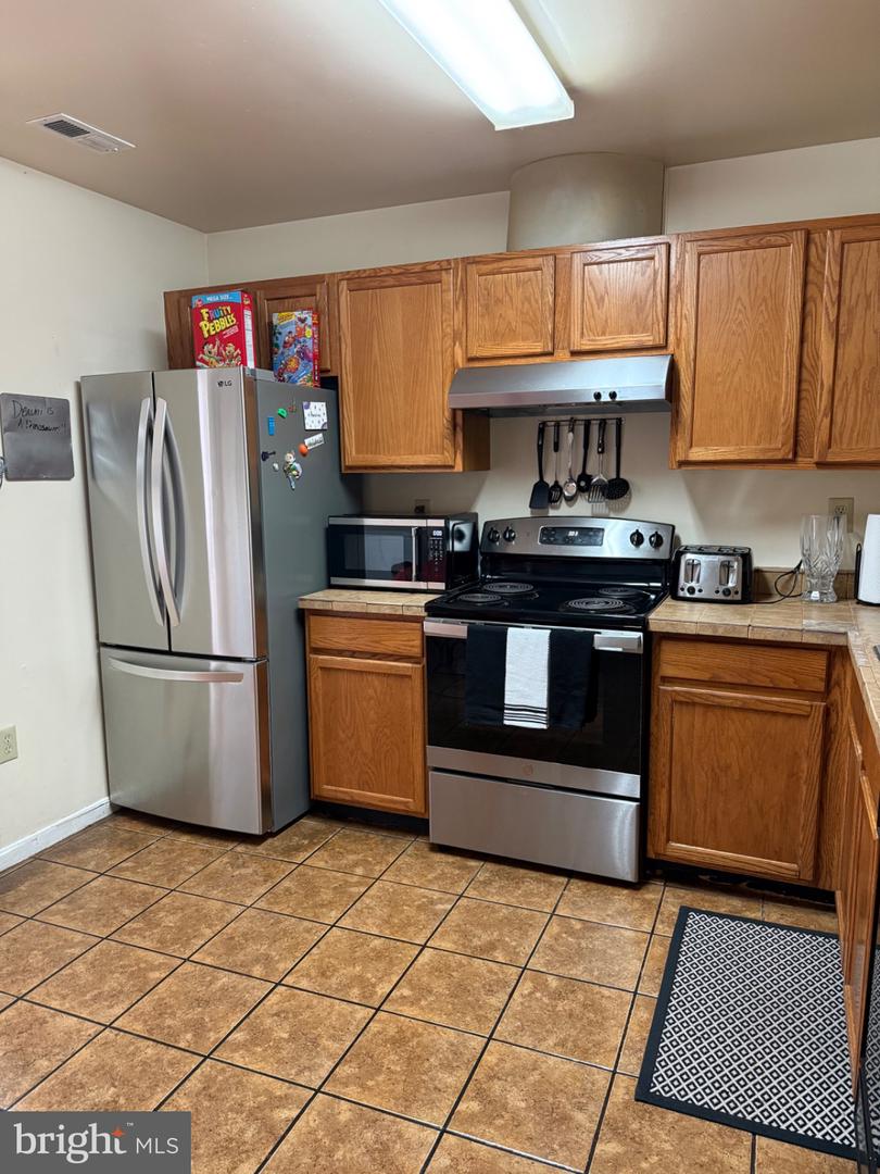 2572 Enterprise Pl Property Photo 23