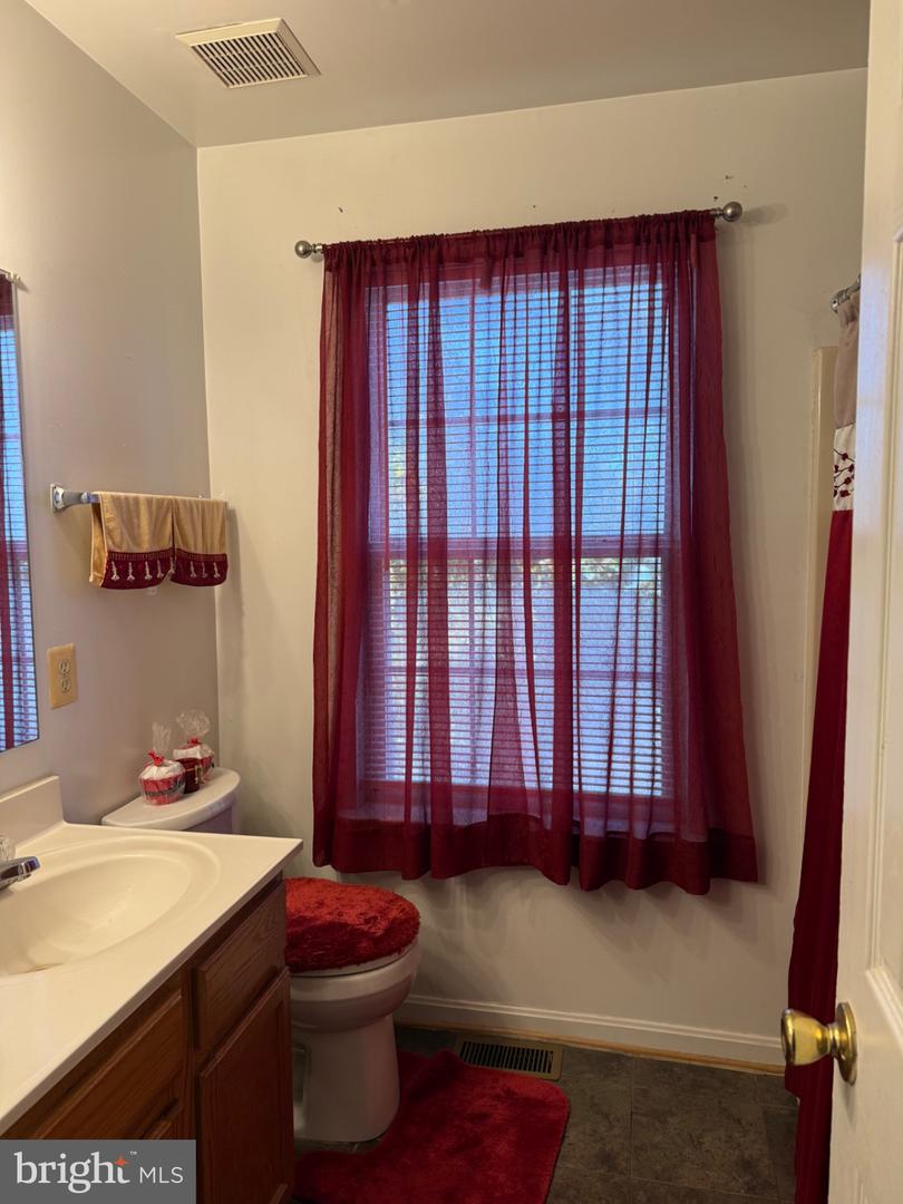 2572 Enterprise Pl Property Photo 25
