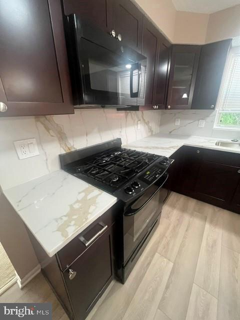 2306 Alava Ct Property Photo 2