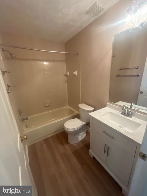 2306 Alava Ct Property Photo 33