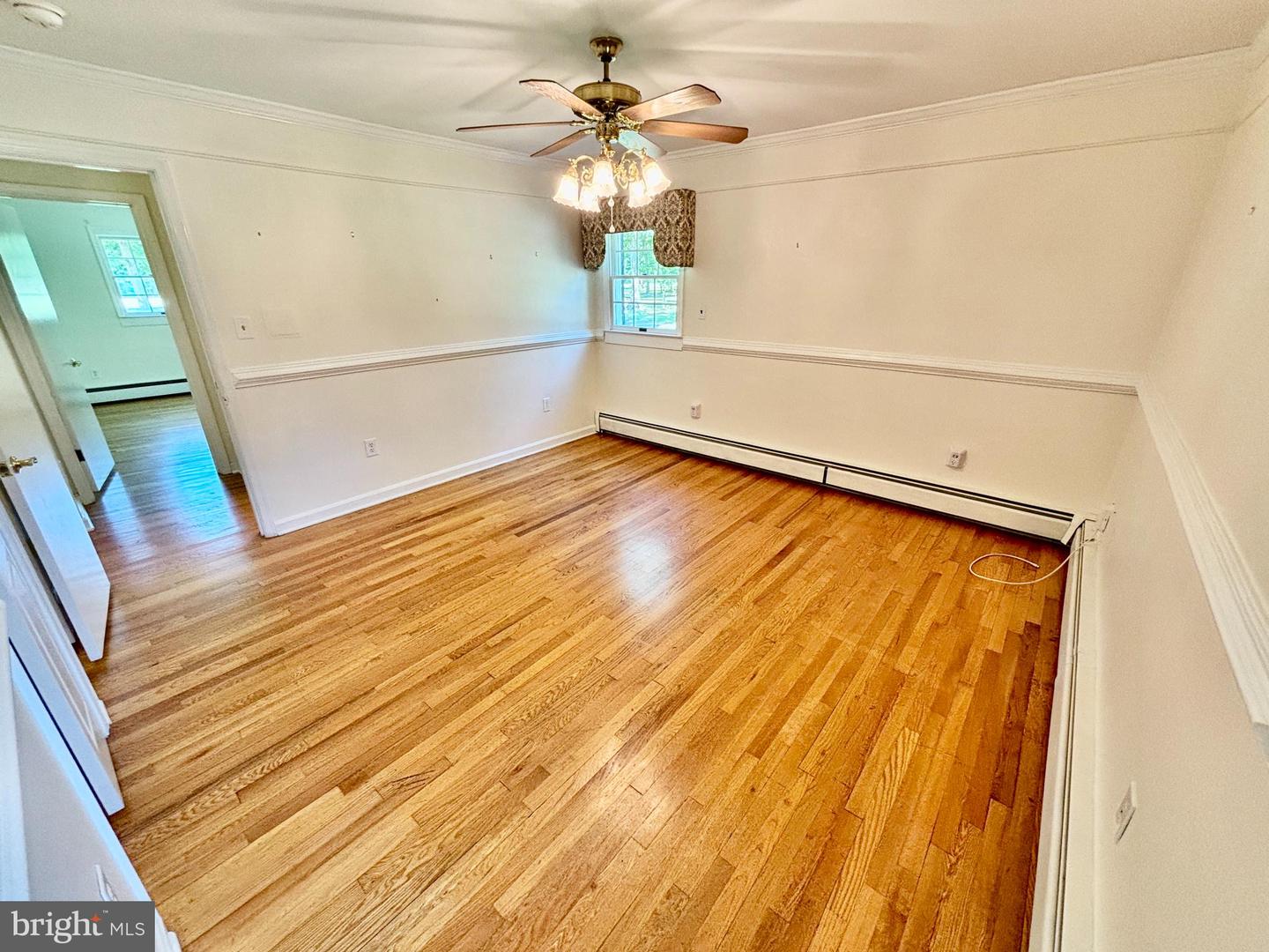9682 Charles St Property Photo 23