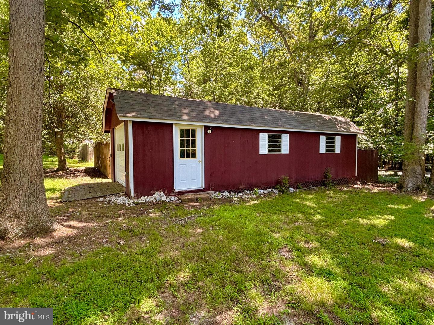 9682 Charles St Property Photo 60