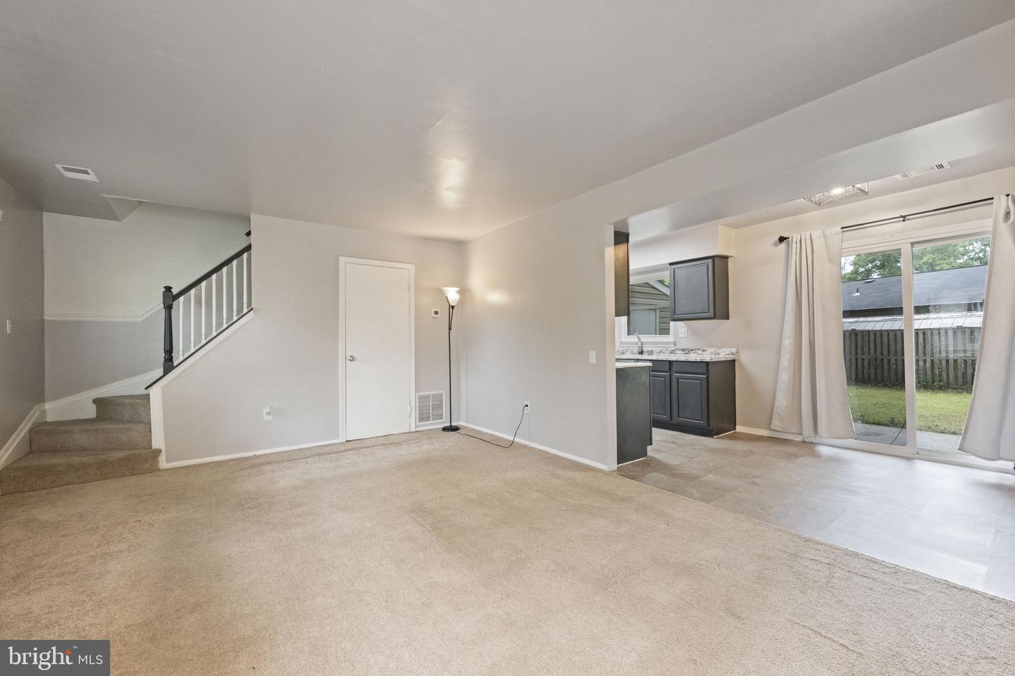2408 Ferrell Ct Property Photo 6