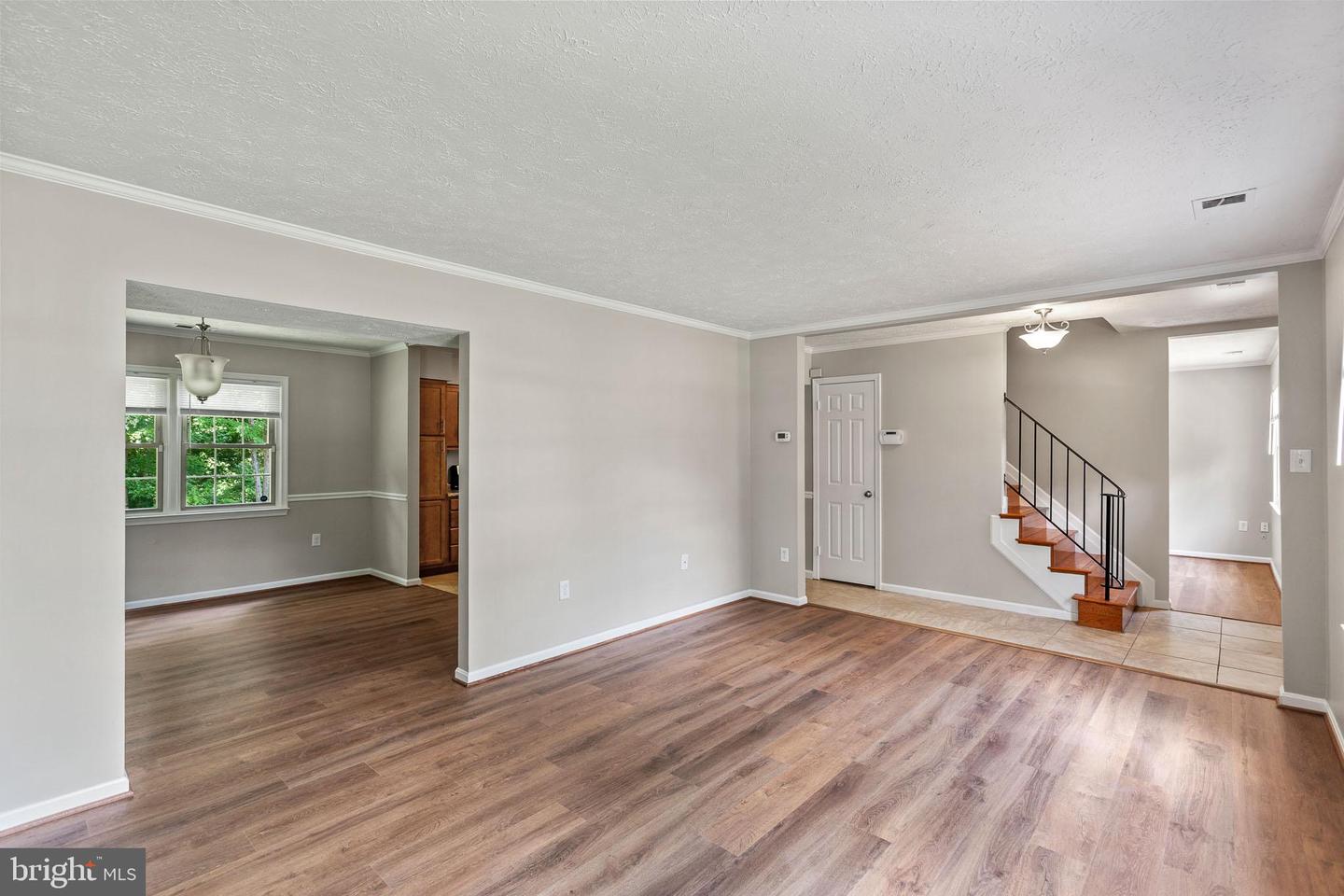 2324 Kent Ct Property Photo 7