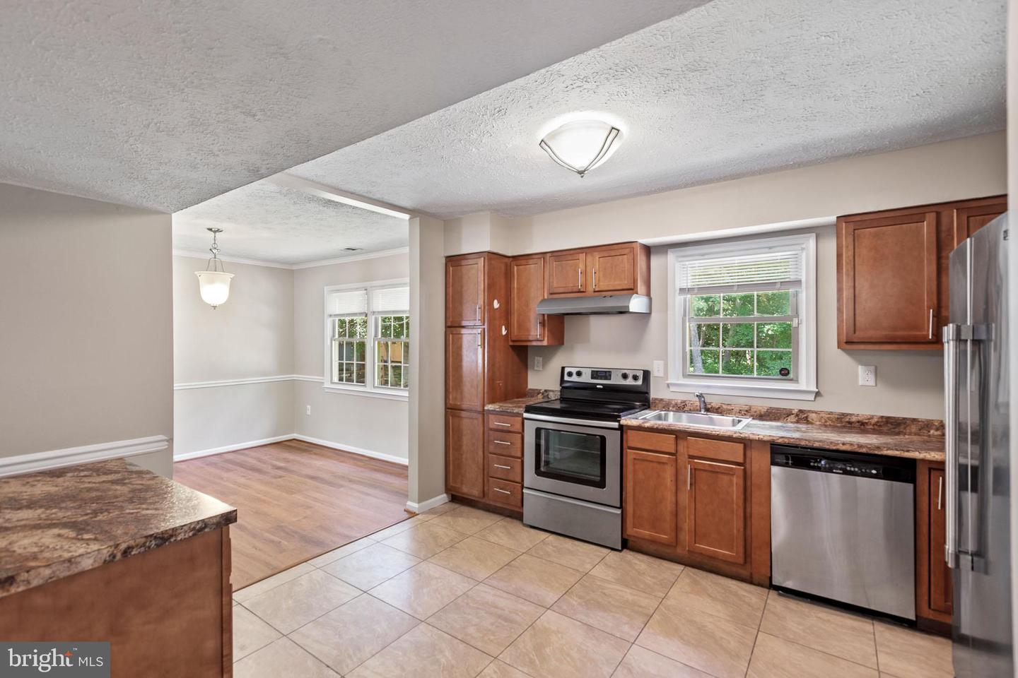 2324 Kent Ct Property Photo 10