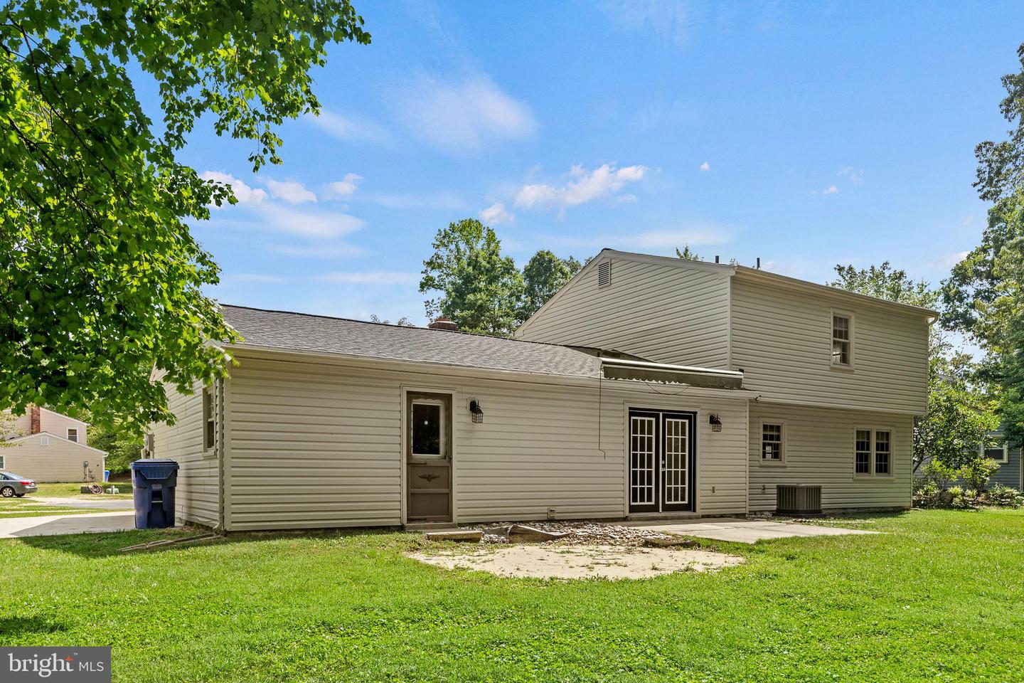 2324 Kent Ct Property Photo 15