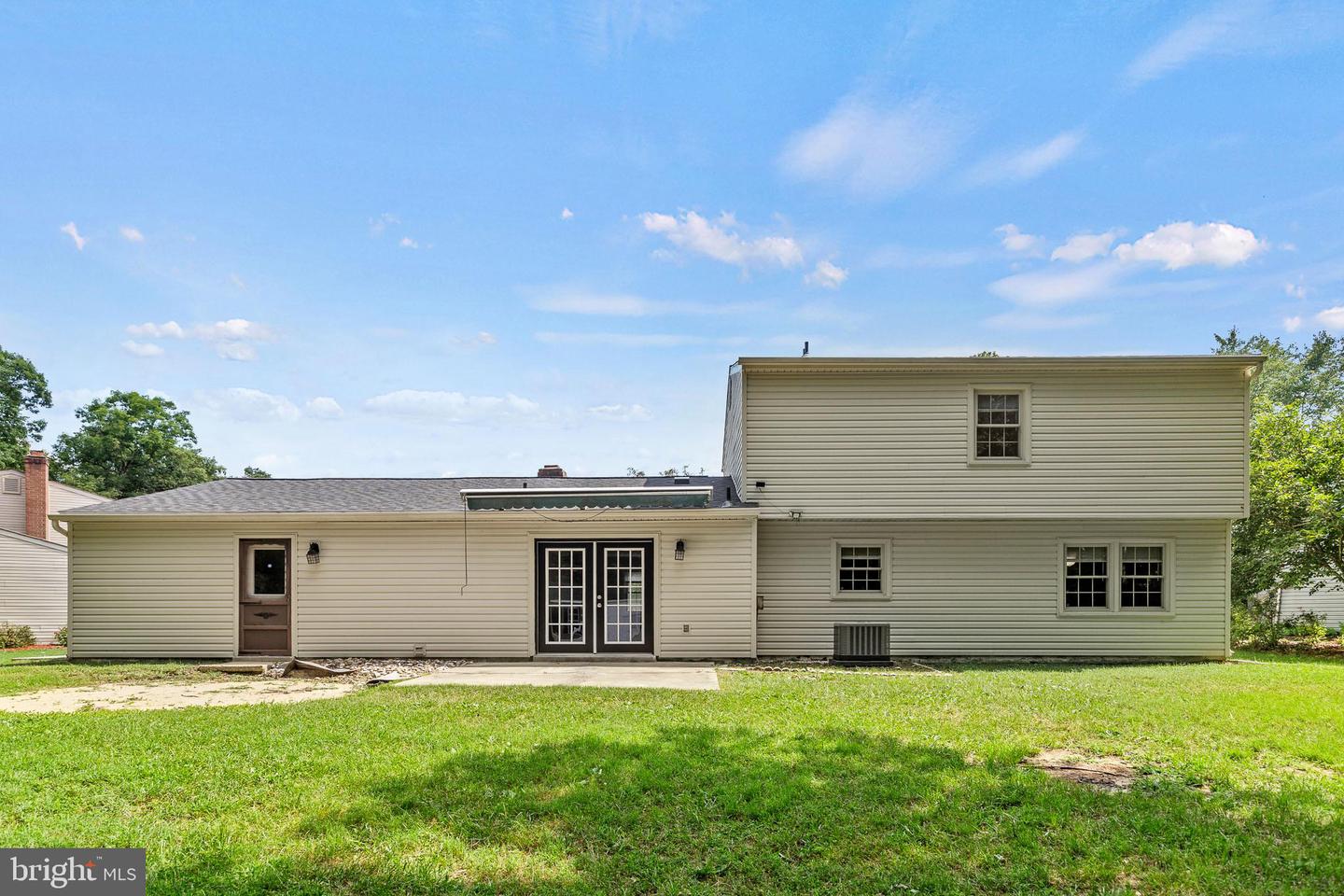 2324 Kent Ct Property Photo 16
