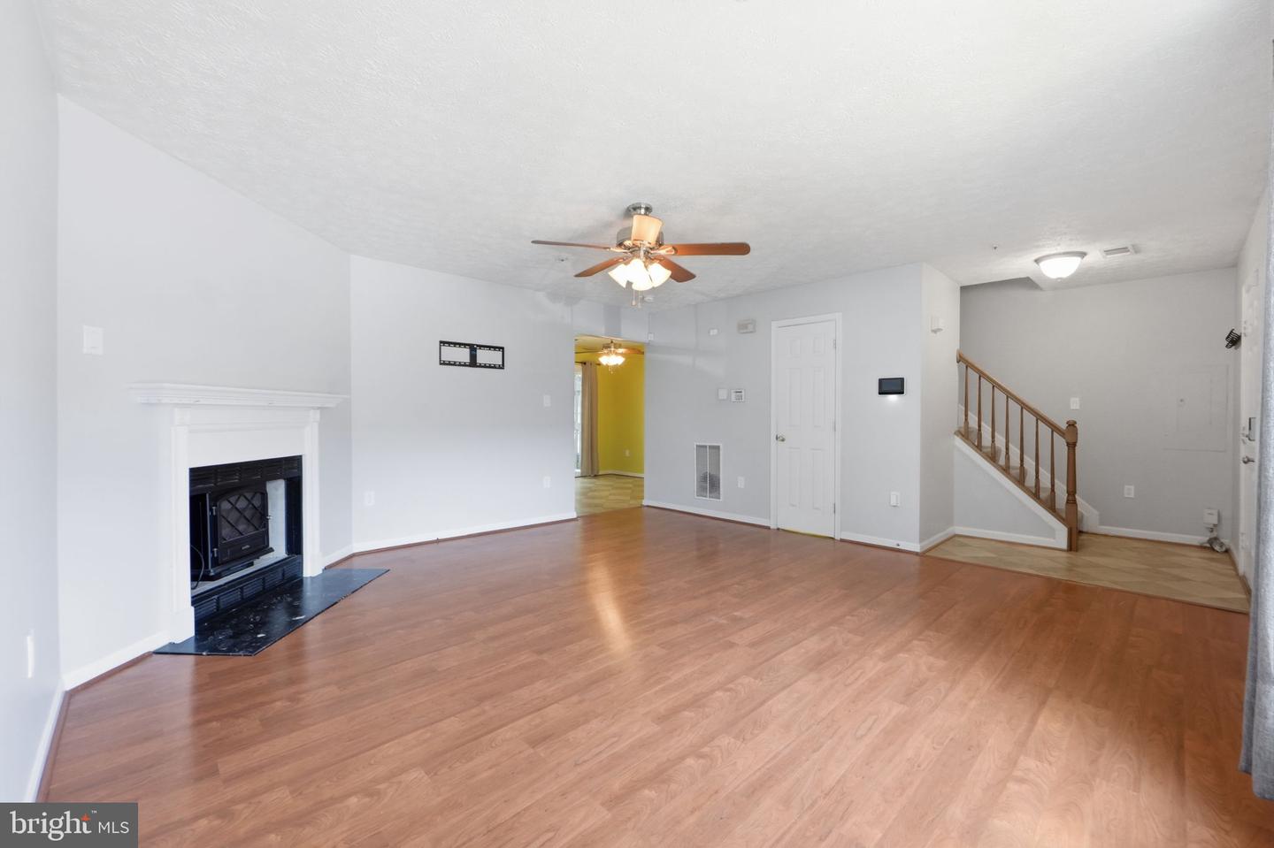 105 Hibiscus Ct Property Photo 7