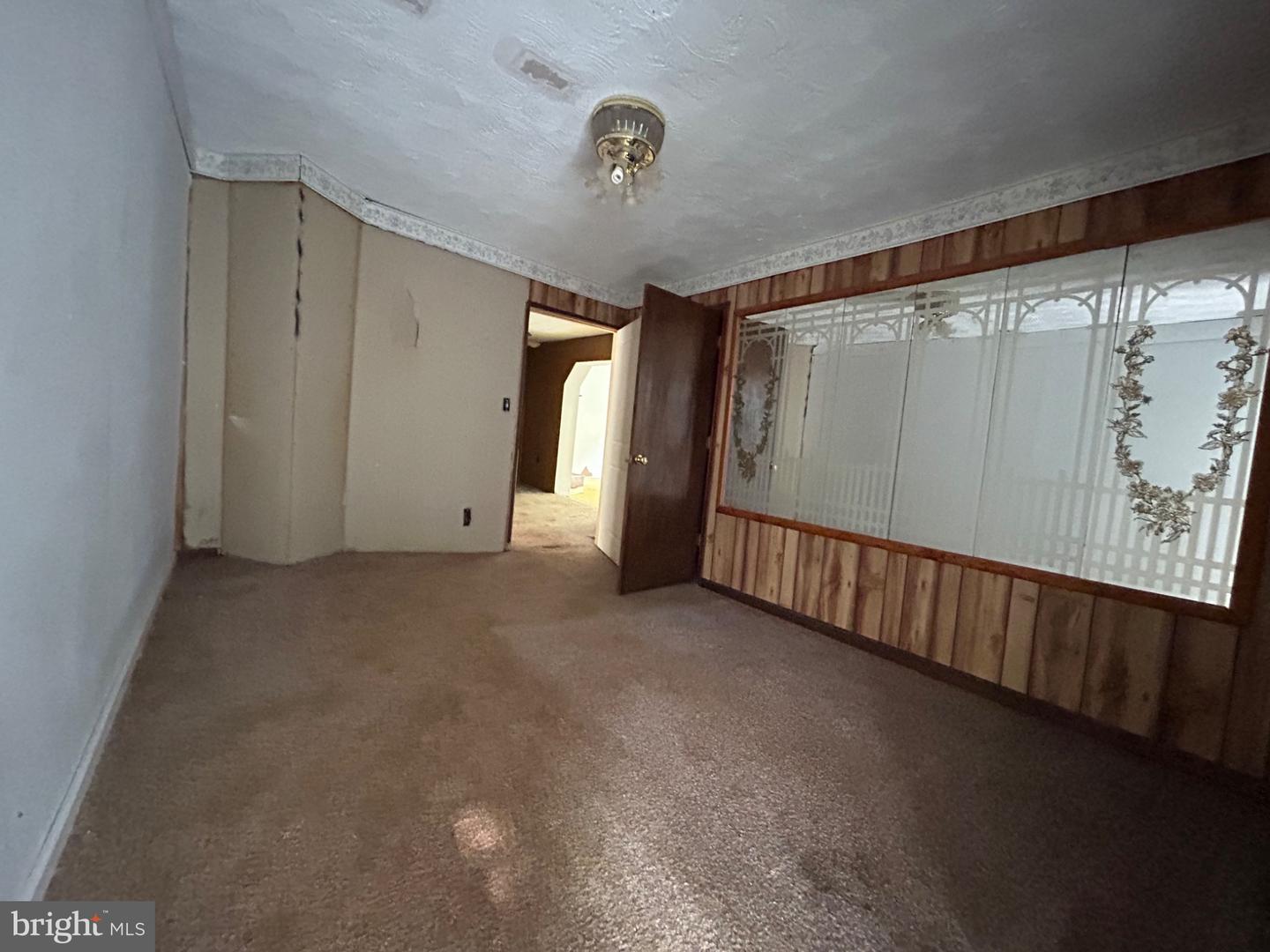 4850 Dayton Pl Property Photo 6